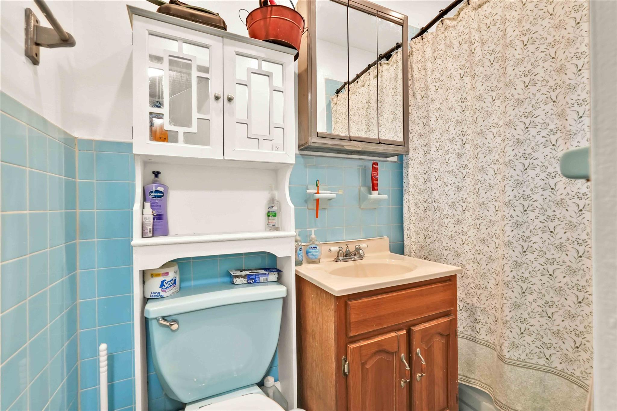 64-24 Madison Street, Ridgewood, NY 11385