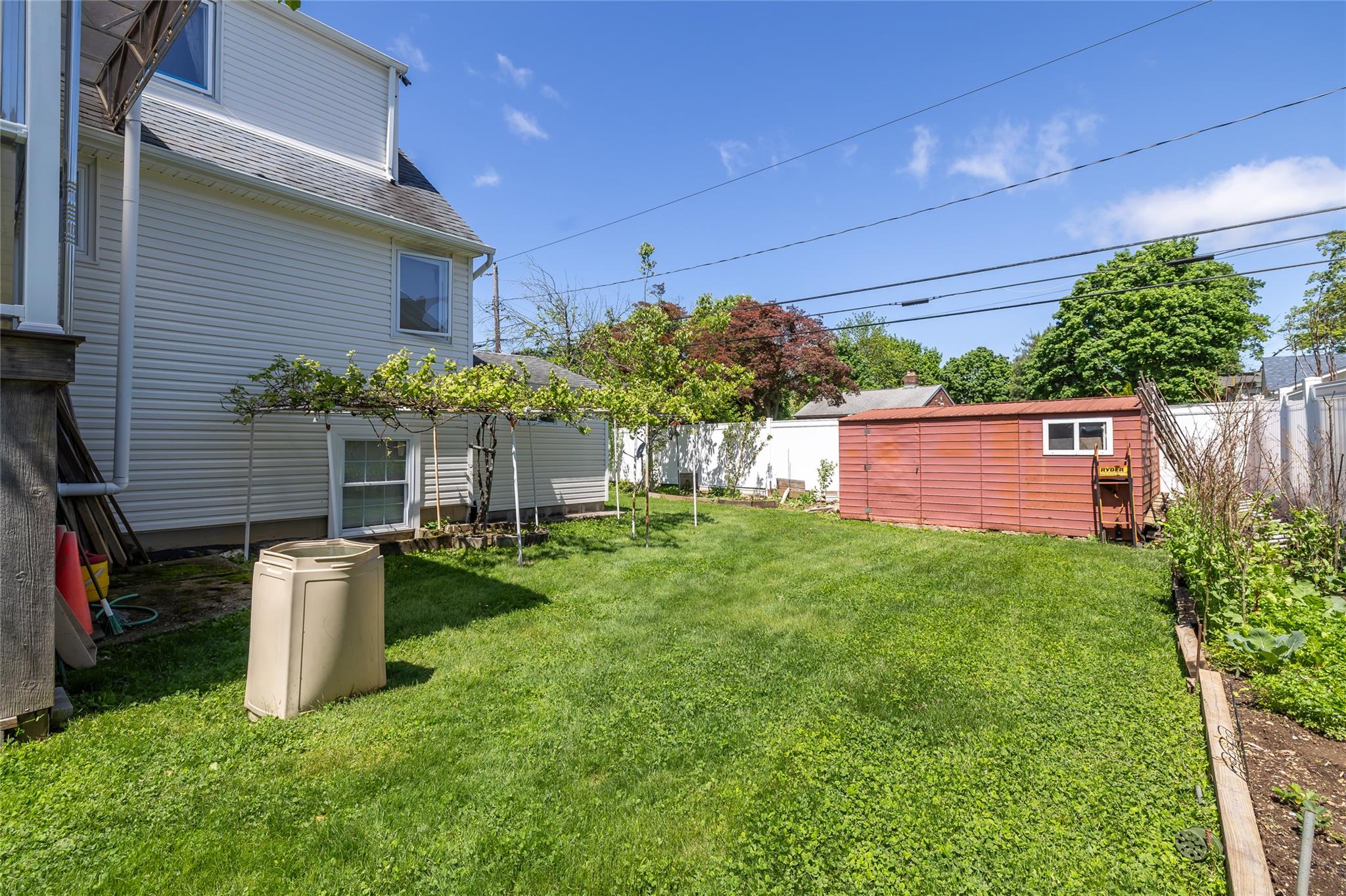 1 Varney Avenue, Huntington Station, NY 11746