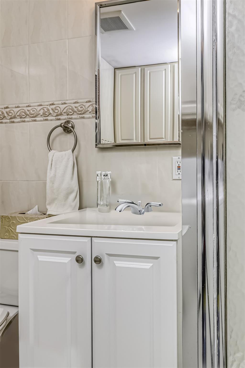 60 Highview Road, Monsey, NY 10952