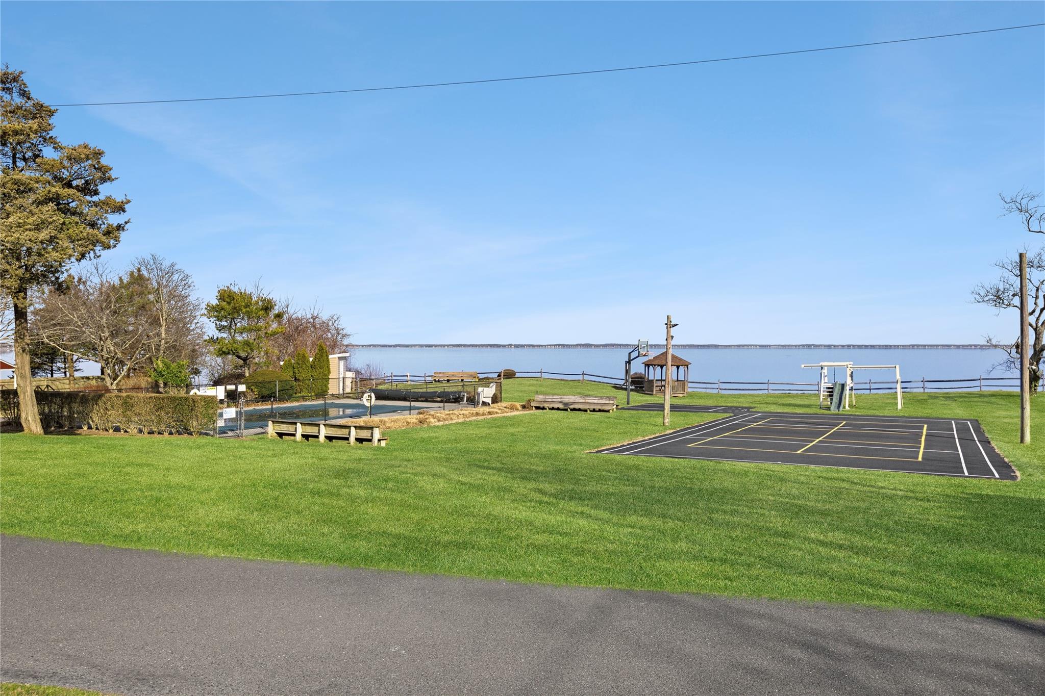 67 North Road # A, Hampton Bays, NY 11946