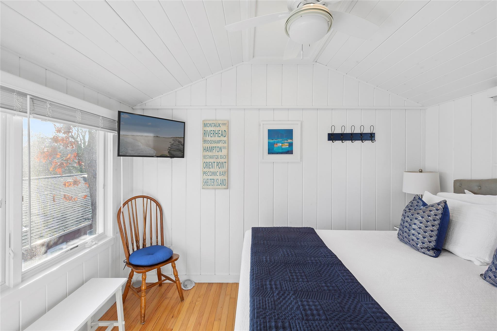 67 North Road # A, Hampton Bays, NY 11946