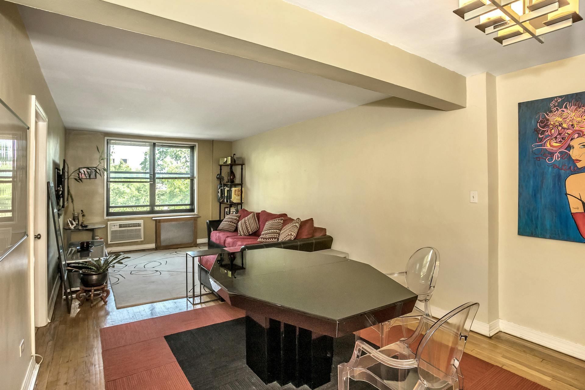 139-15 83 Avenue # 433, Briarwood, NY 11435