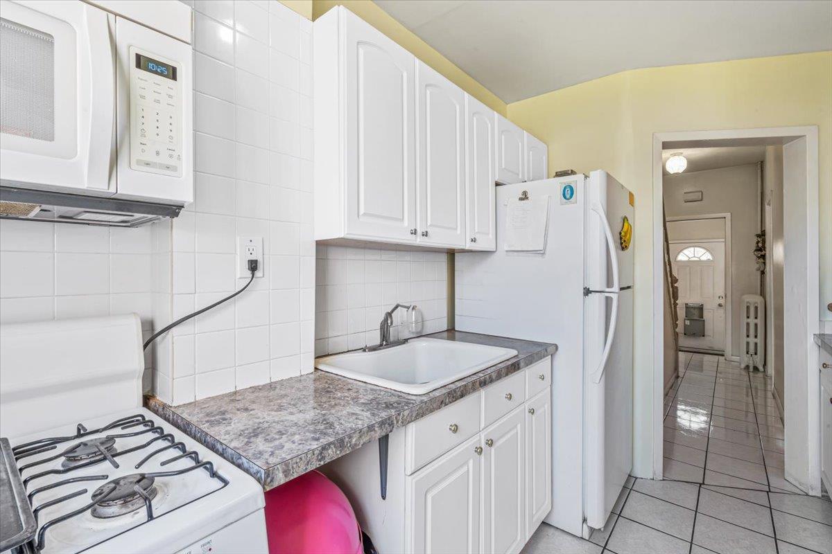 477 Berriman Street, Brooklyn, NY 11208