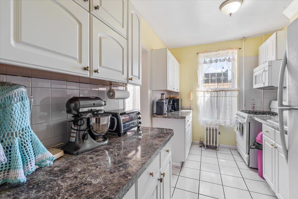 477 Berriman Street, Brooklyn, NY 11208