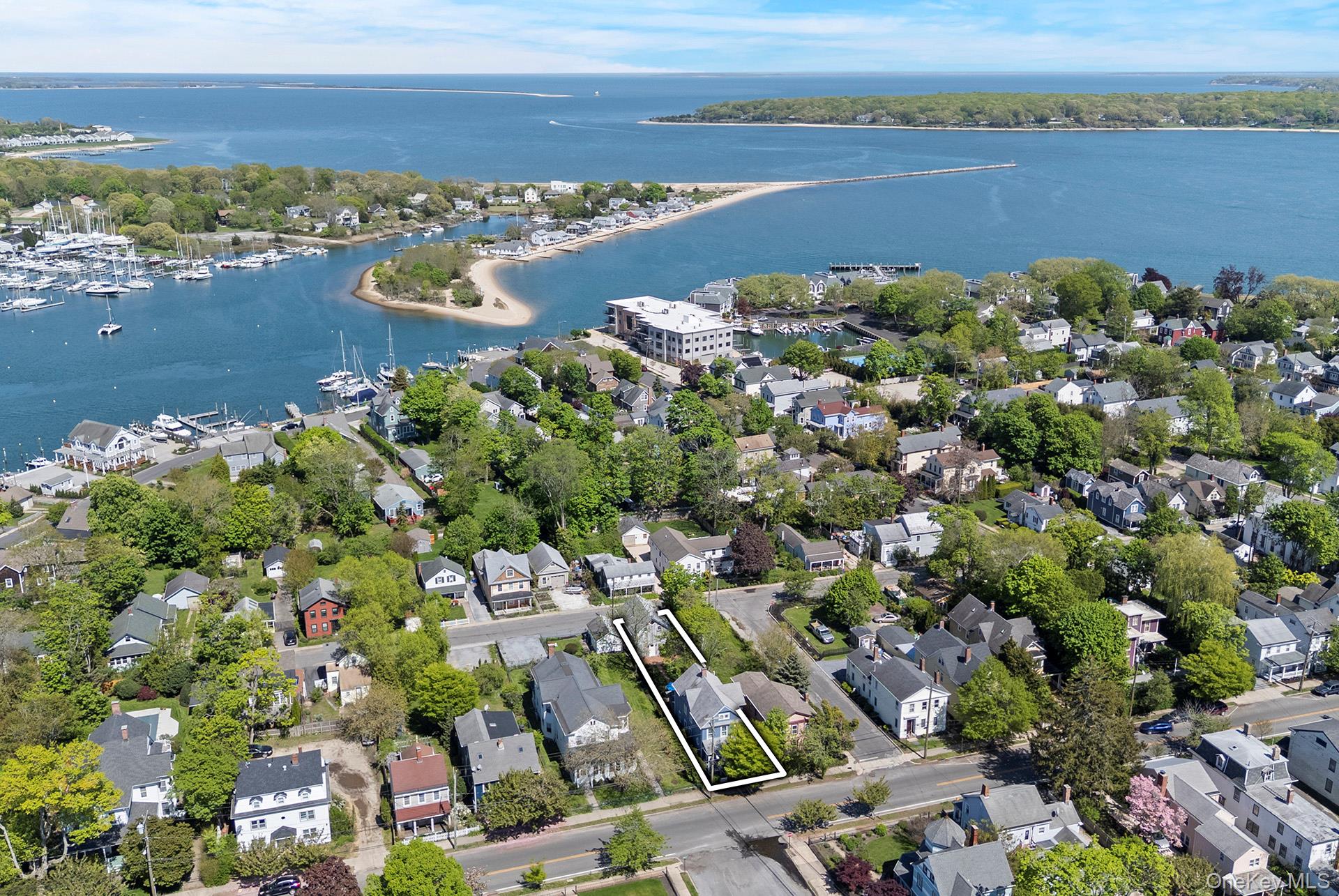 604 Main Street, Greenport, NY 11944