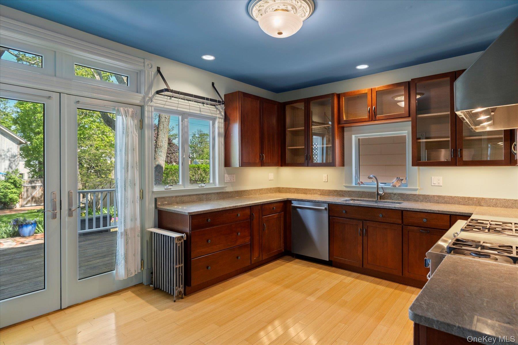 604 Main Street, Greenport, NY 11944