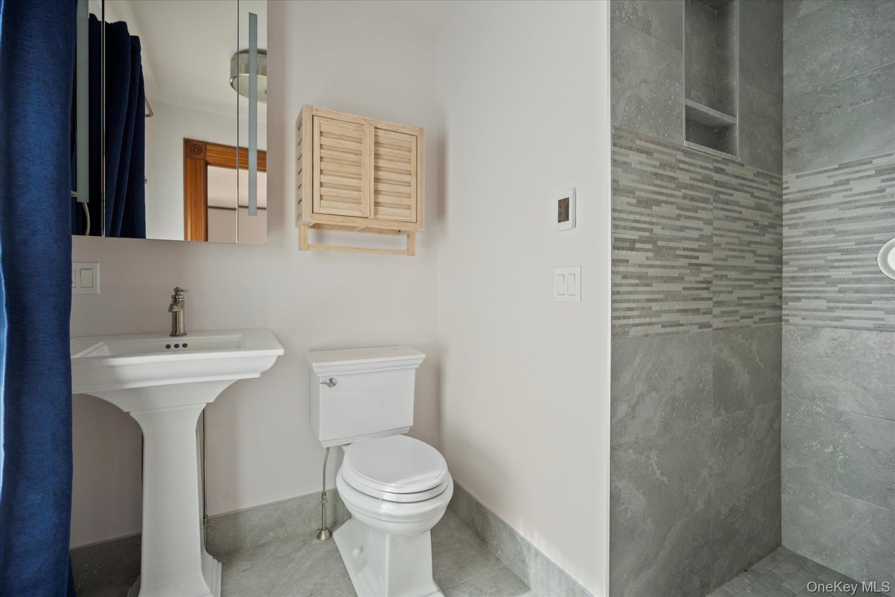 604 Main Street, Greenport, NY 11944