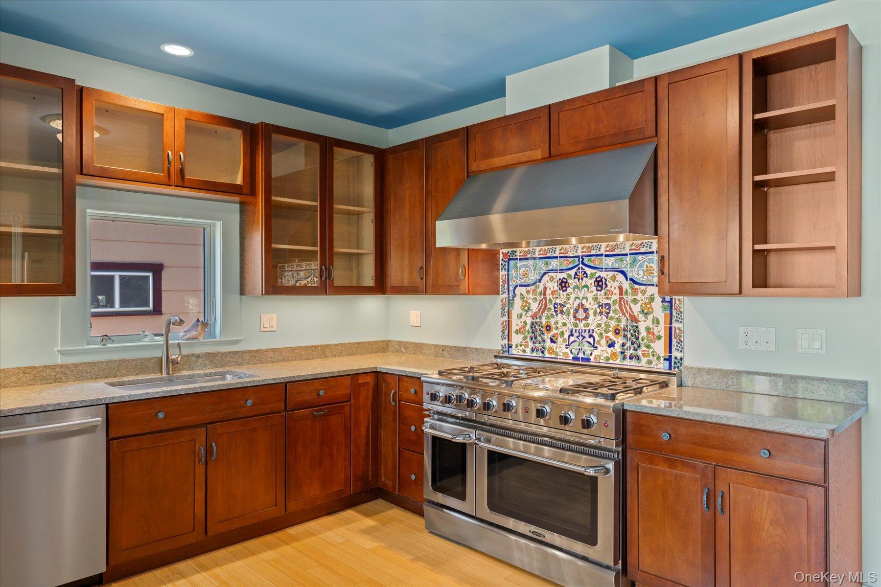 604 Main Street, Greenport, NY 11944