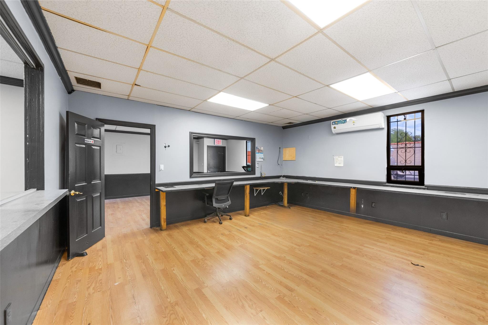 18-67 42nd Street, Astoria, NY 11105