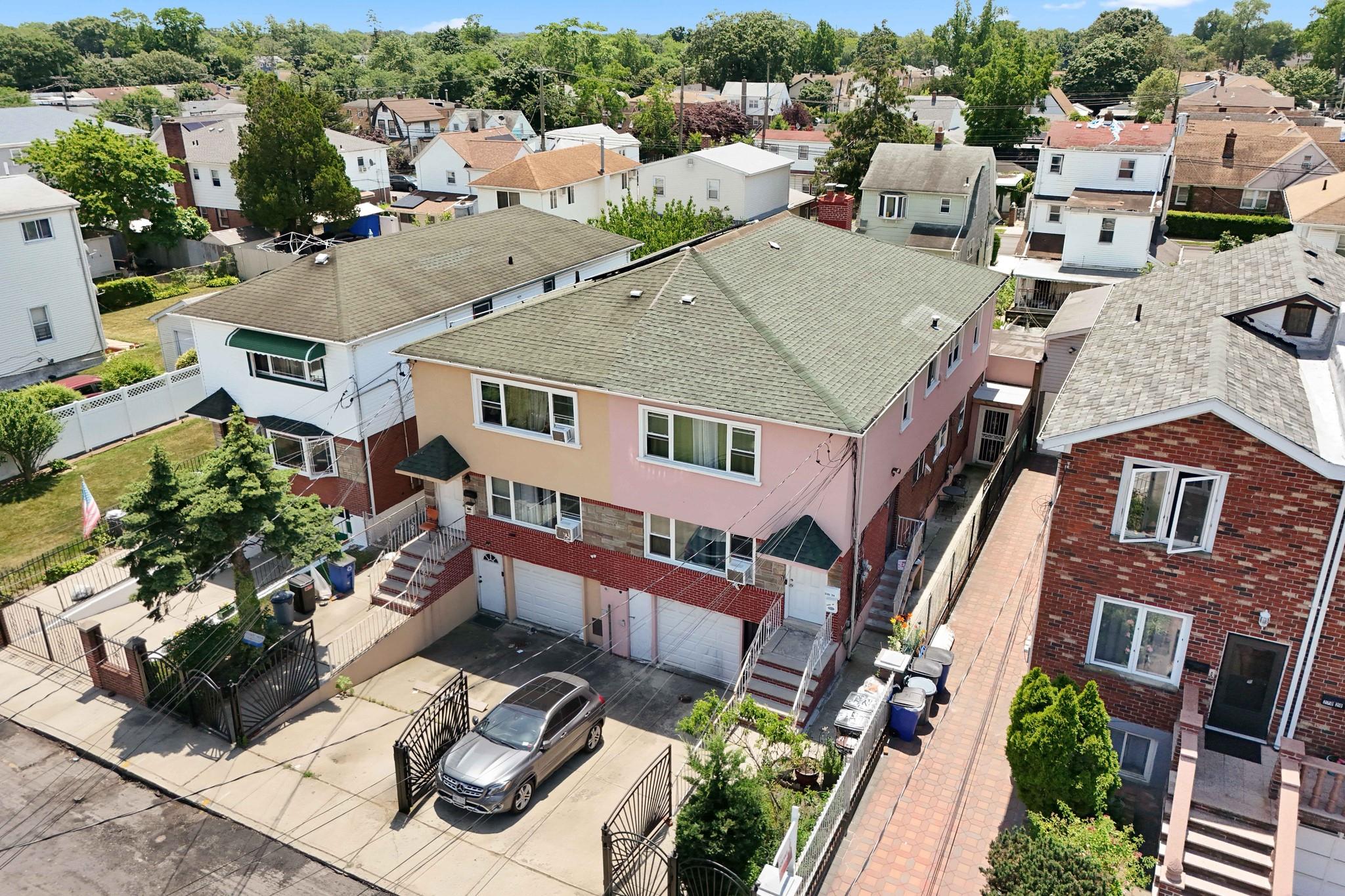 220-24 134th Road, Laurelton, NY 11413