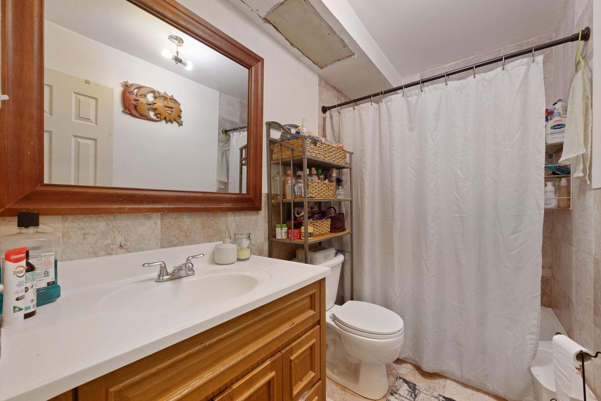 220-24 134th Road, Laurelton, NY 11413