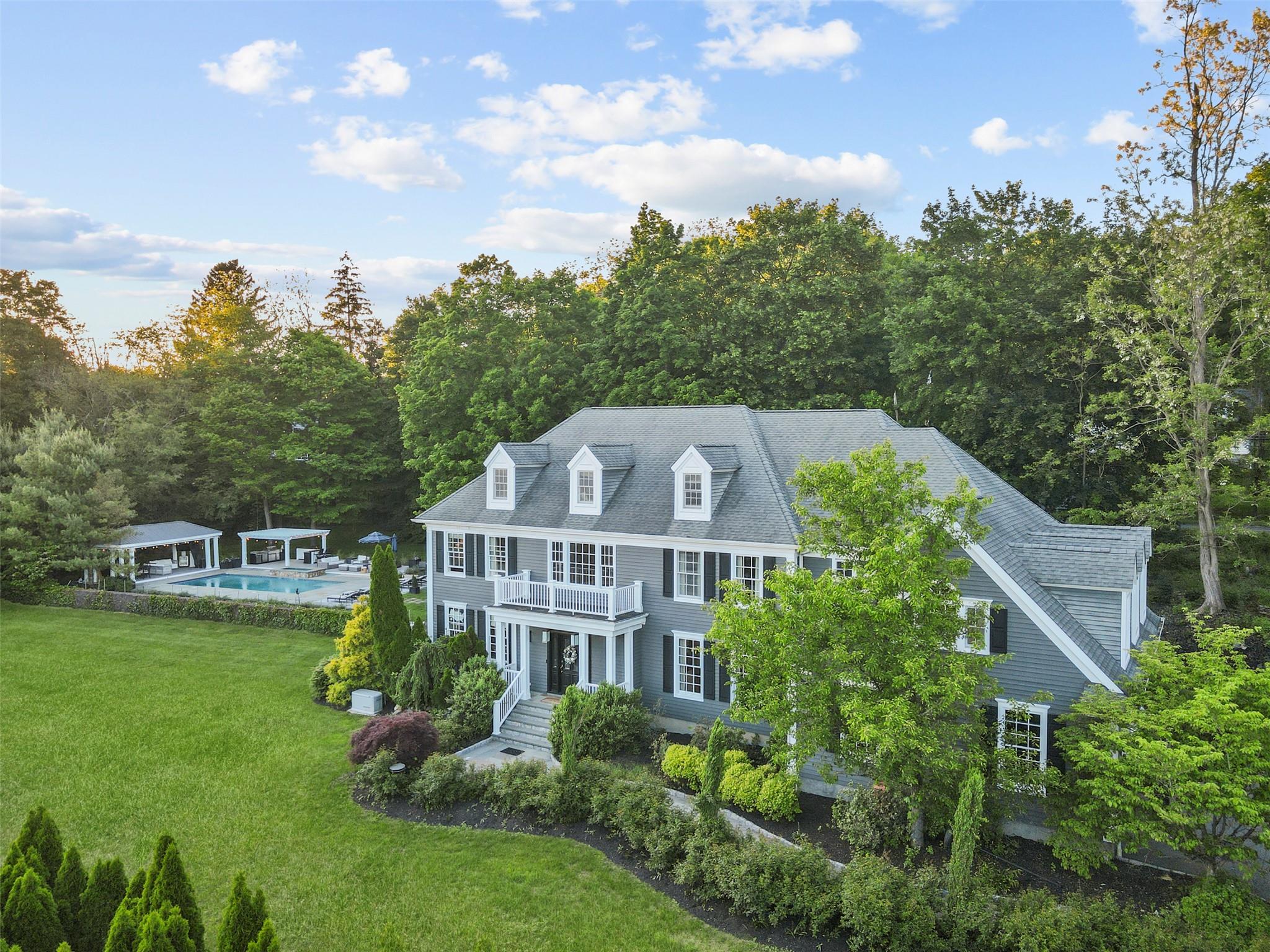 2 Cerf Lane, Mount Kisco, NY 10549