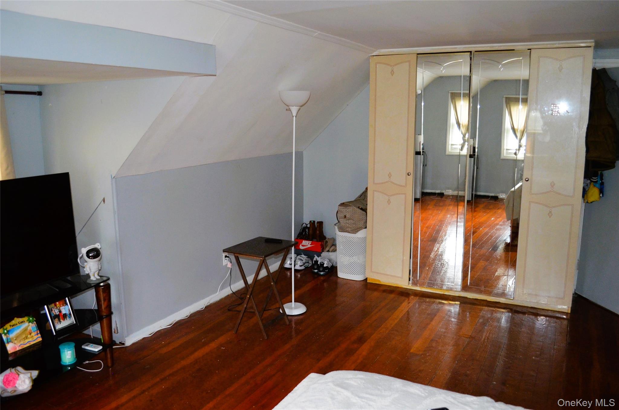 110 Powell Place, Hempstead, NY 11550