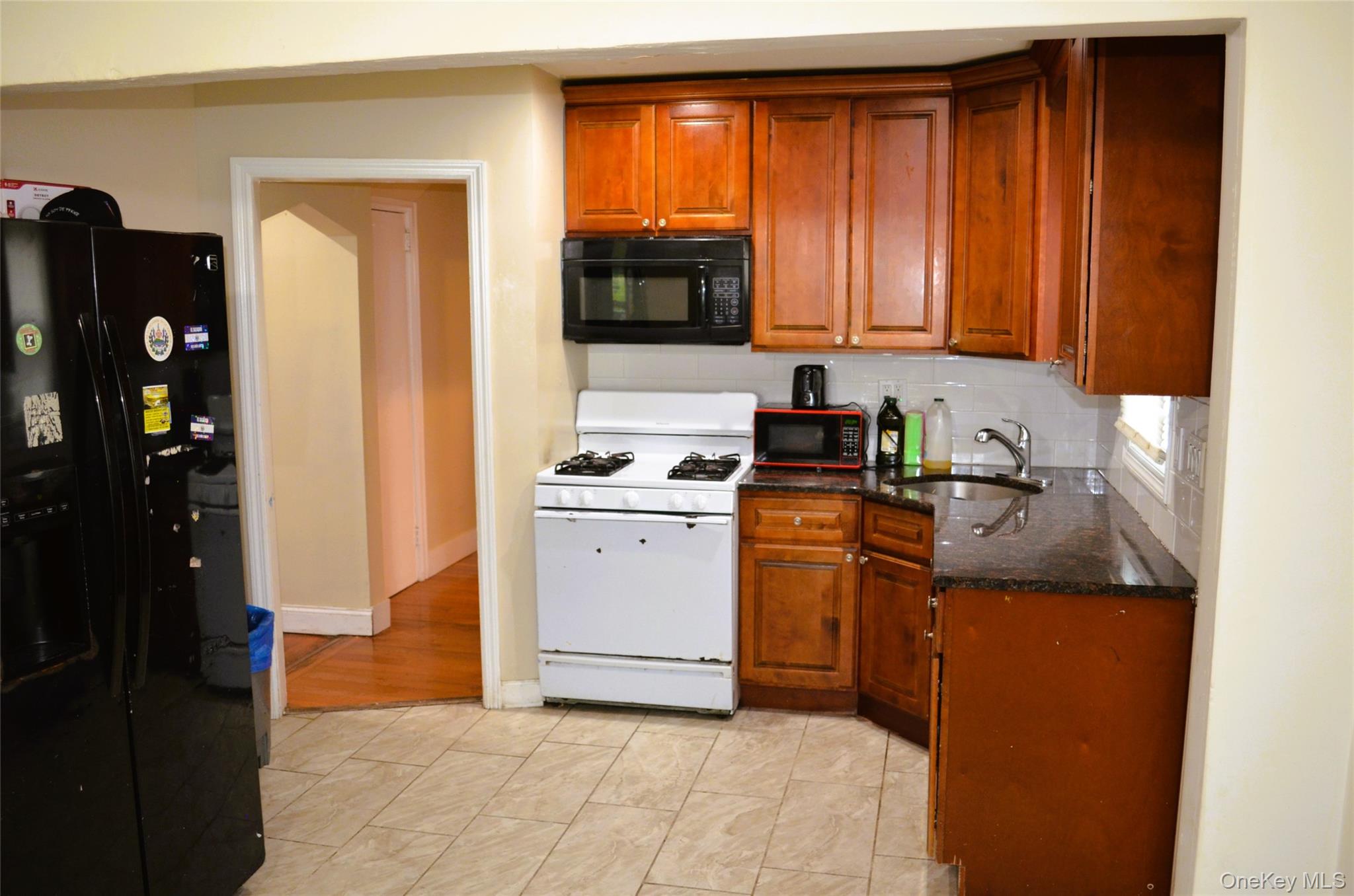 110 Powell Place, Hempstead, NY 11550