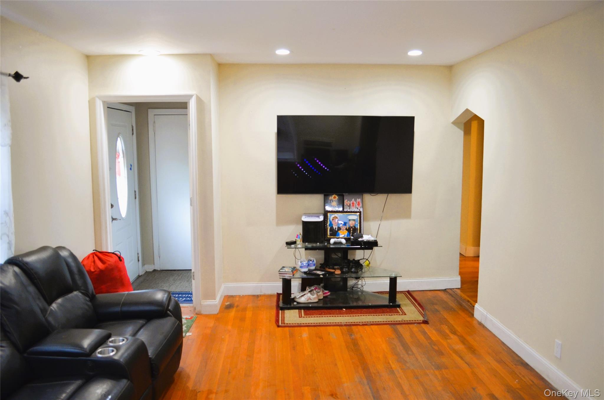 110 Powell Place, Hempstead, NY 11550