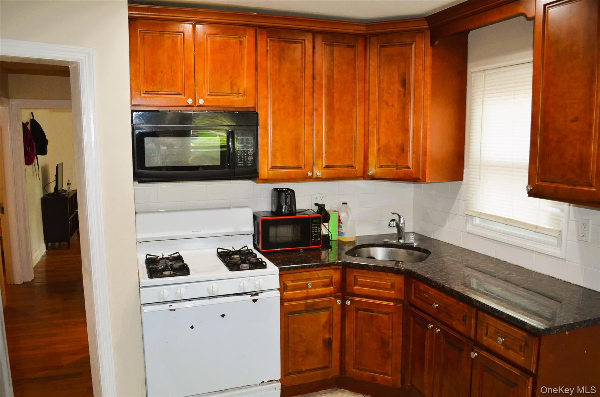 110 Powell Place, Hempstead, NY 11550