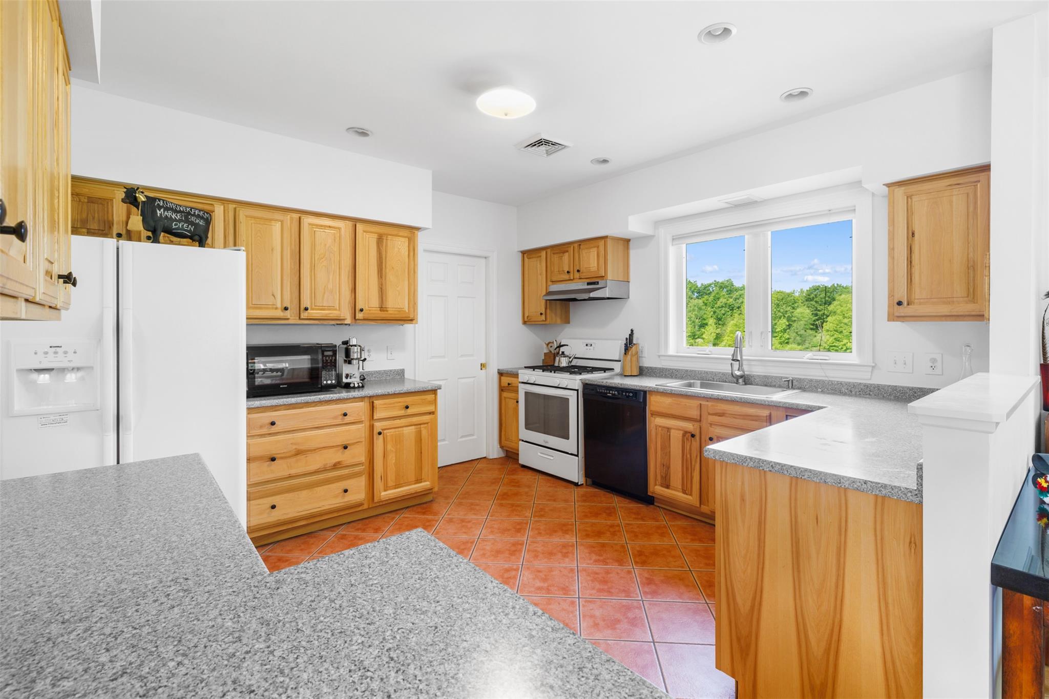 508 Woodstock Road, Millbrook, NY 12545