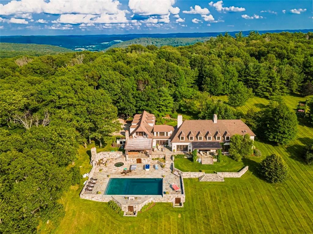 26 Mountain Farm Road, Millerton, NY 12546