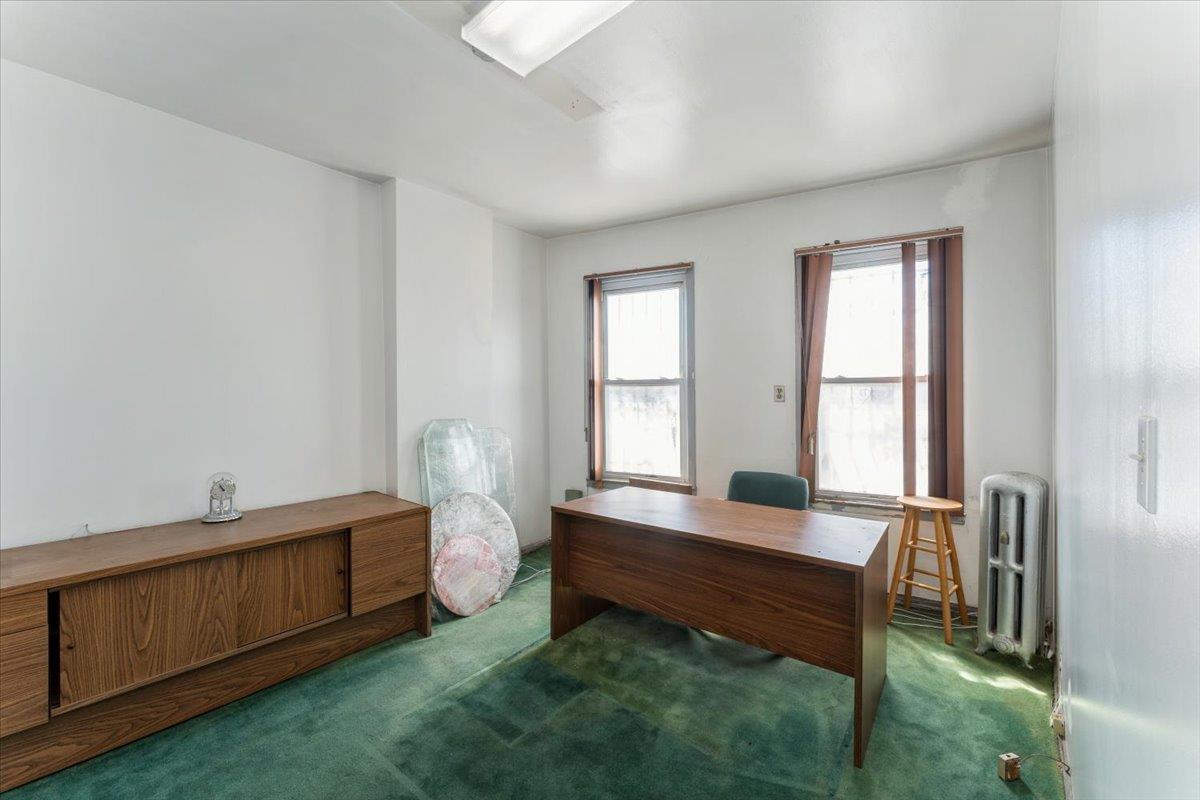 132-10 Hillside Avenue, Richmond Hill, NY 11418