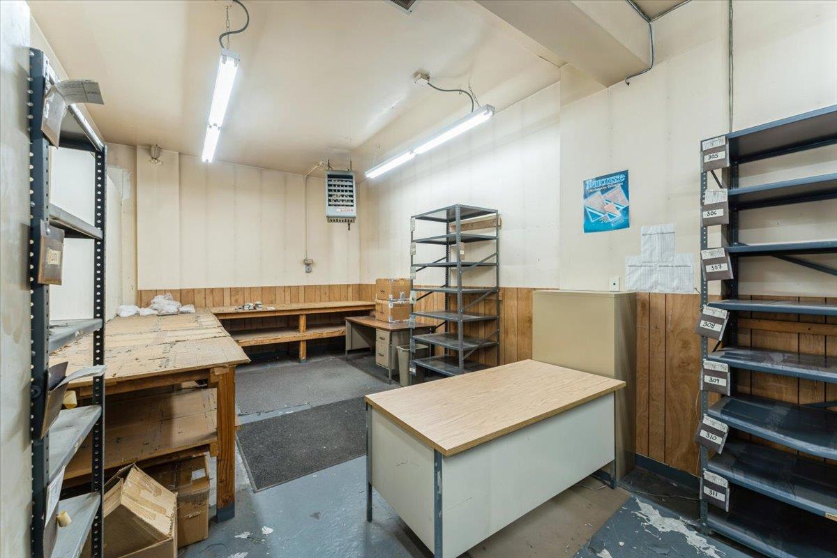 132-10 Hillside Avenue, Richmond Hill, NY 11418