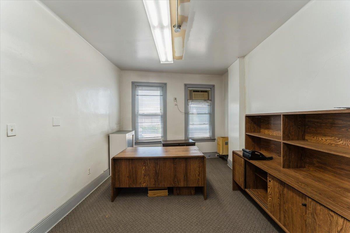 132-10 Hillside Avenue, Richmond Hill, NY 11418