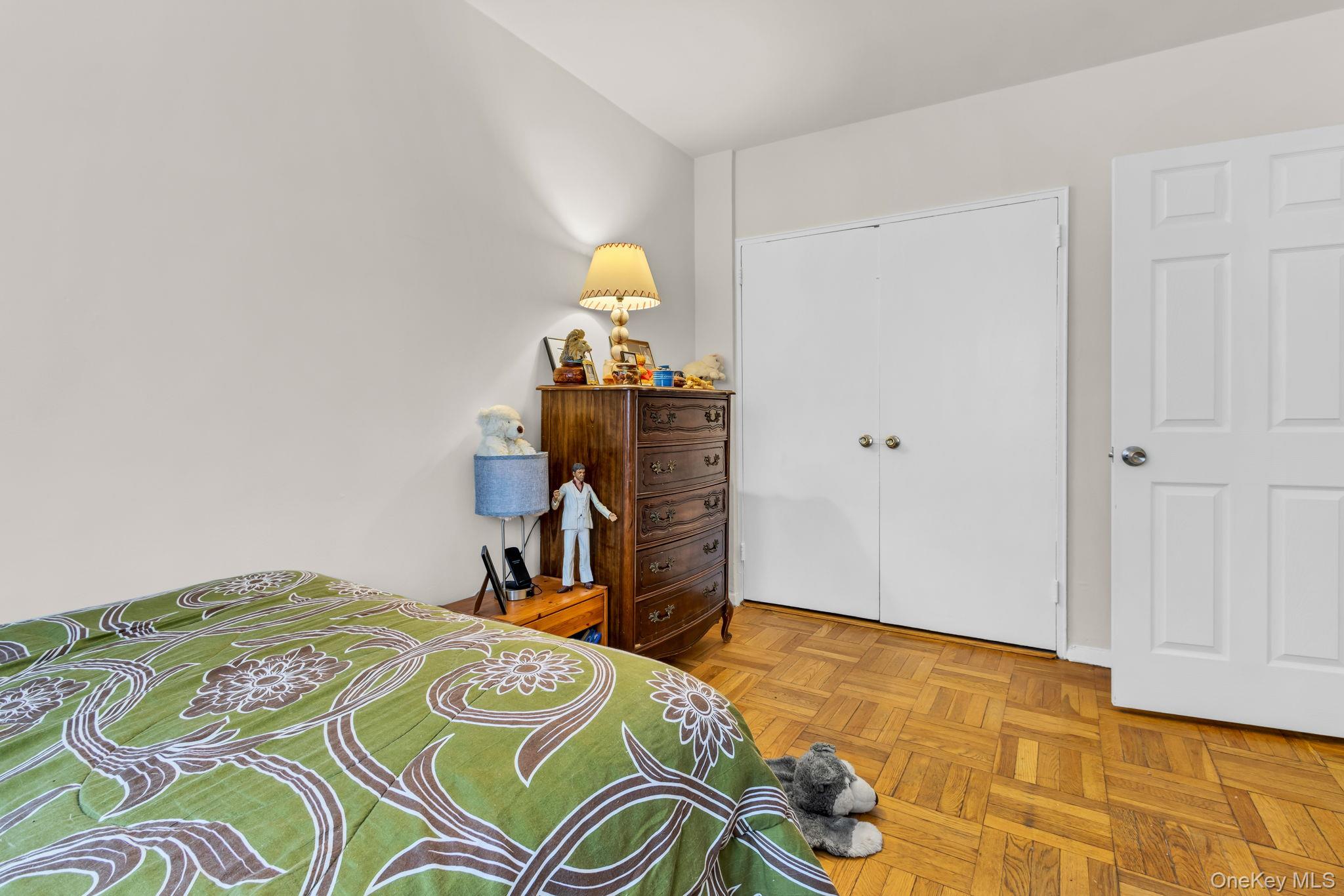 640 W 231 Street # 2B, Bronx, NY 10463