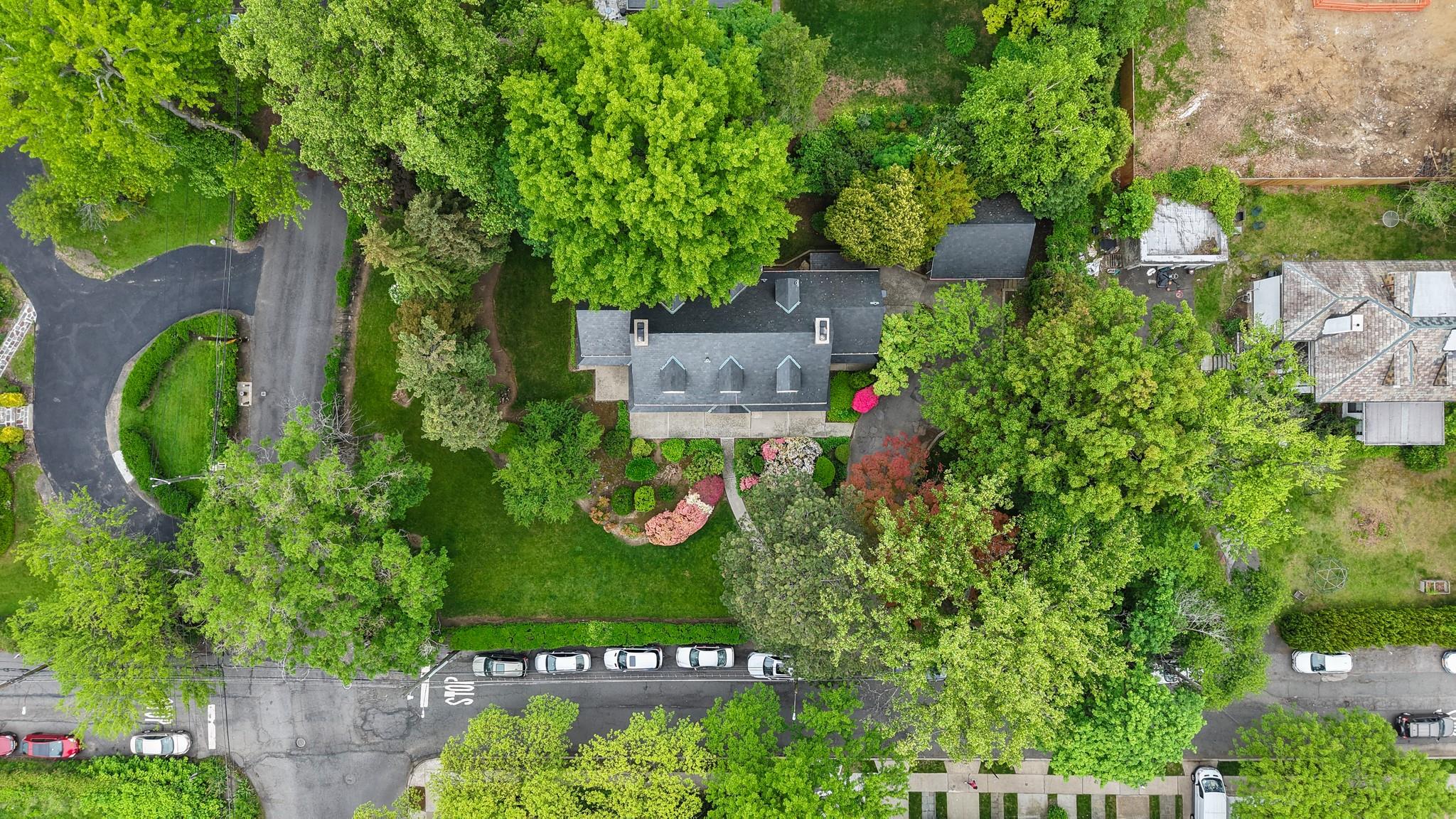 681 W 231st Street, Bronx, NY 10463