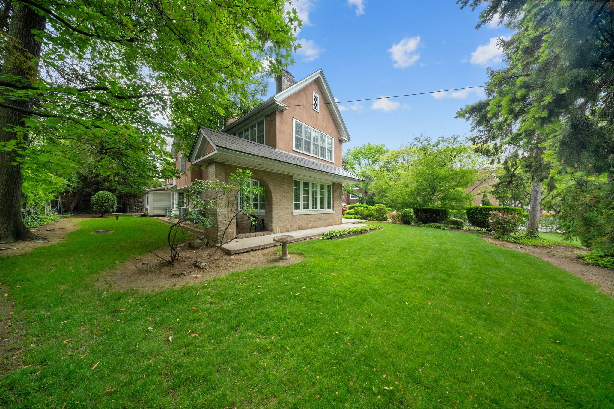 681 W 231st Street, Bronx, NY 10463