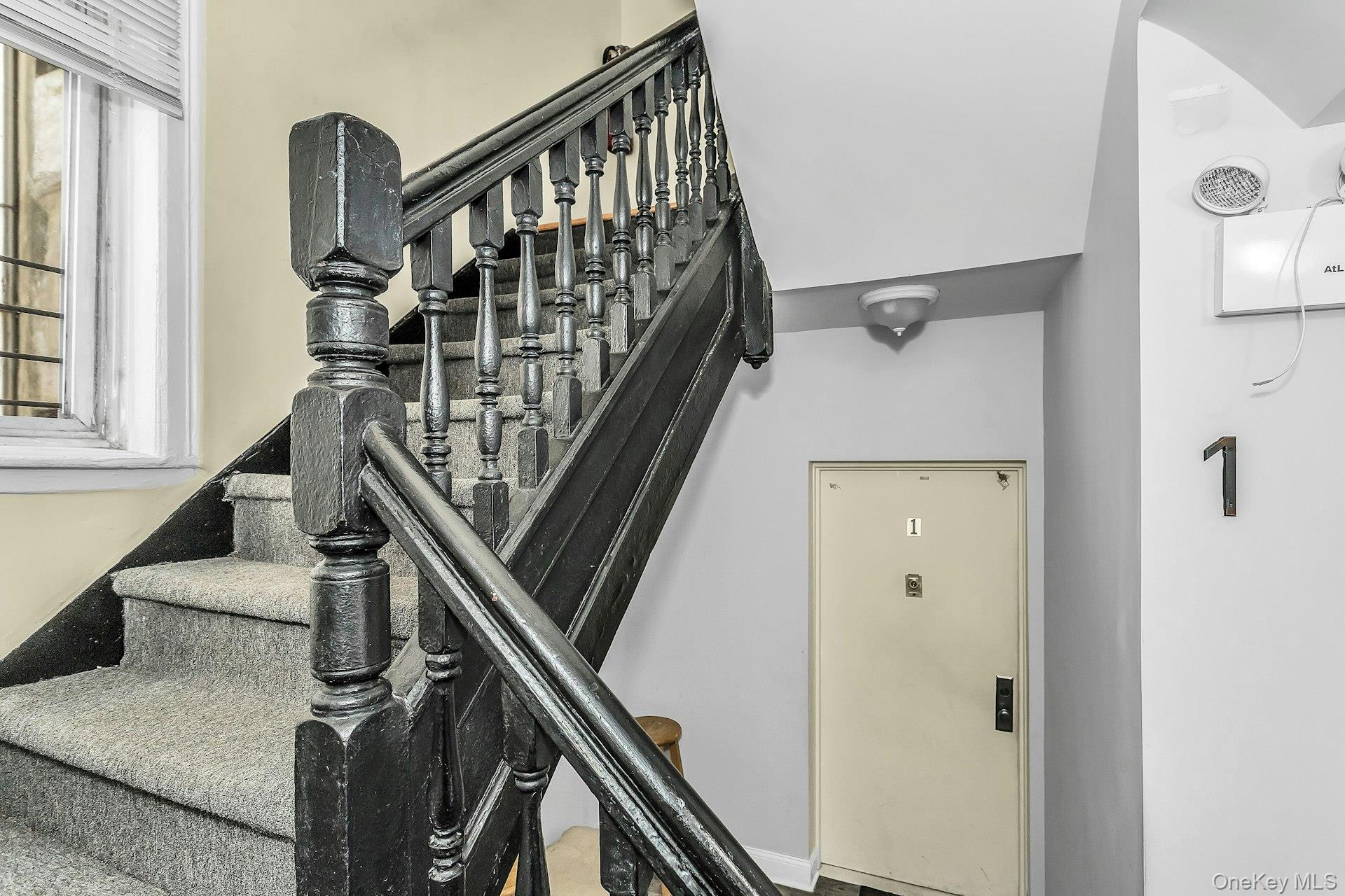 34-21 9 Street, Astoria, NY 11106