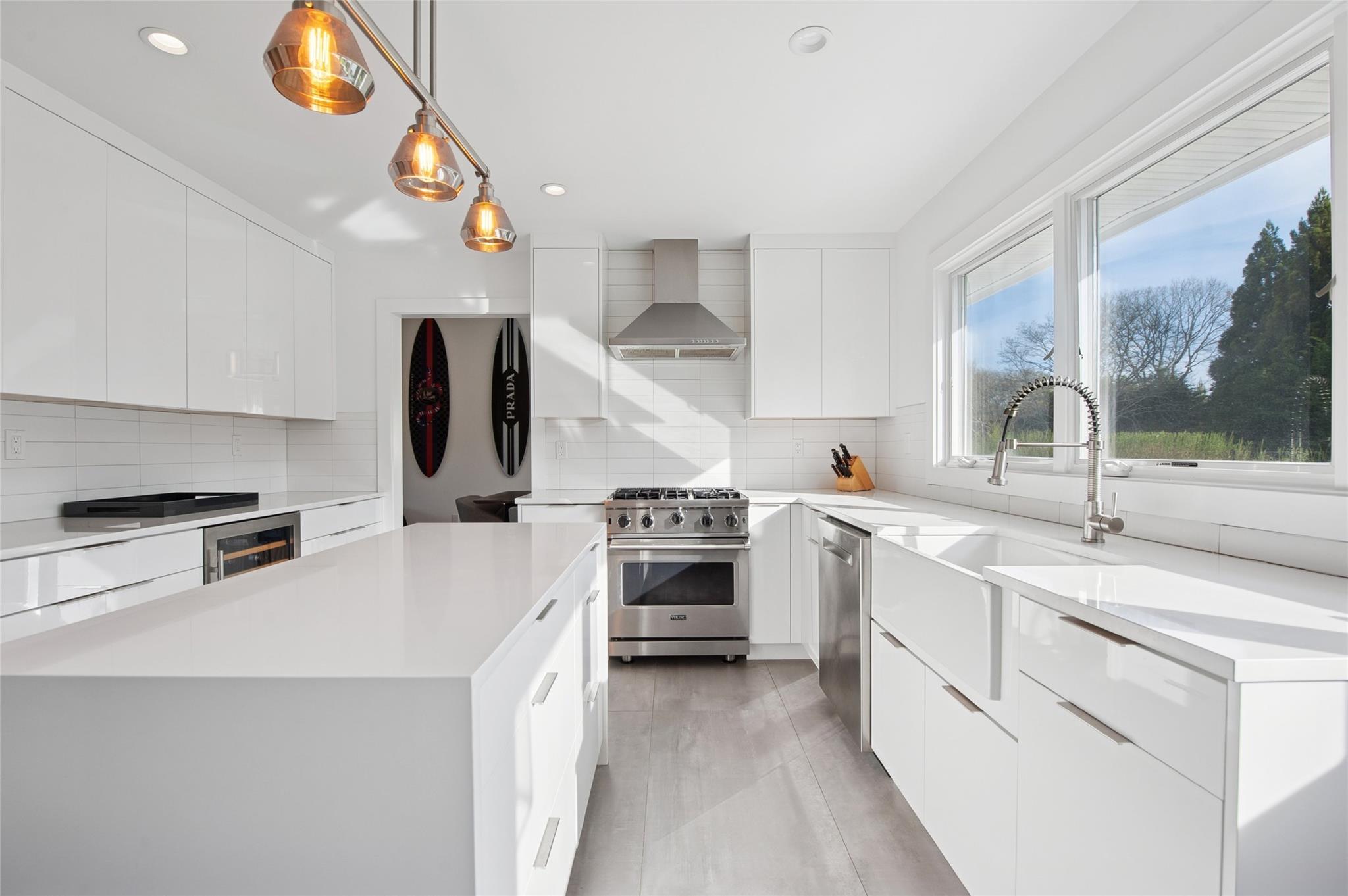 75 Saint Andrews Road, Southampton, NY 11968