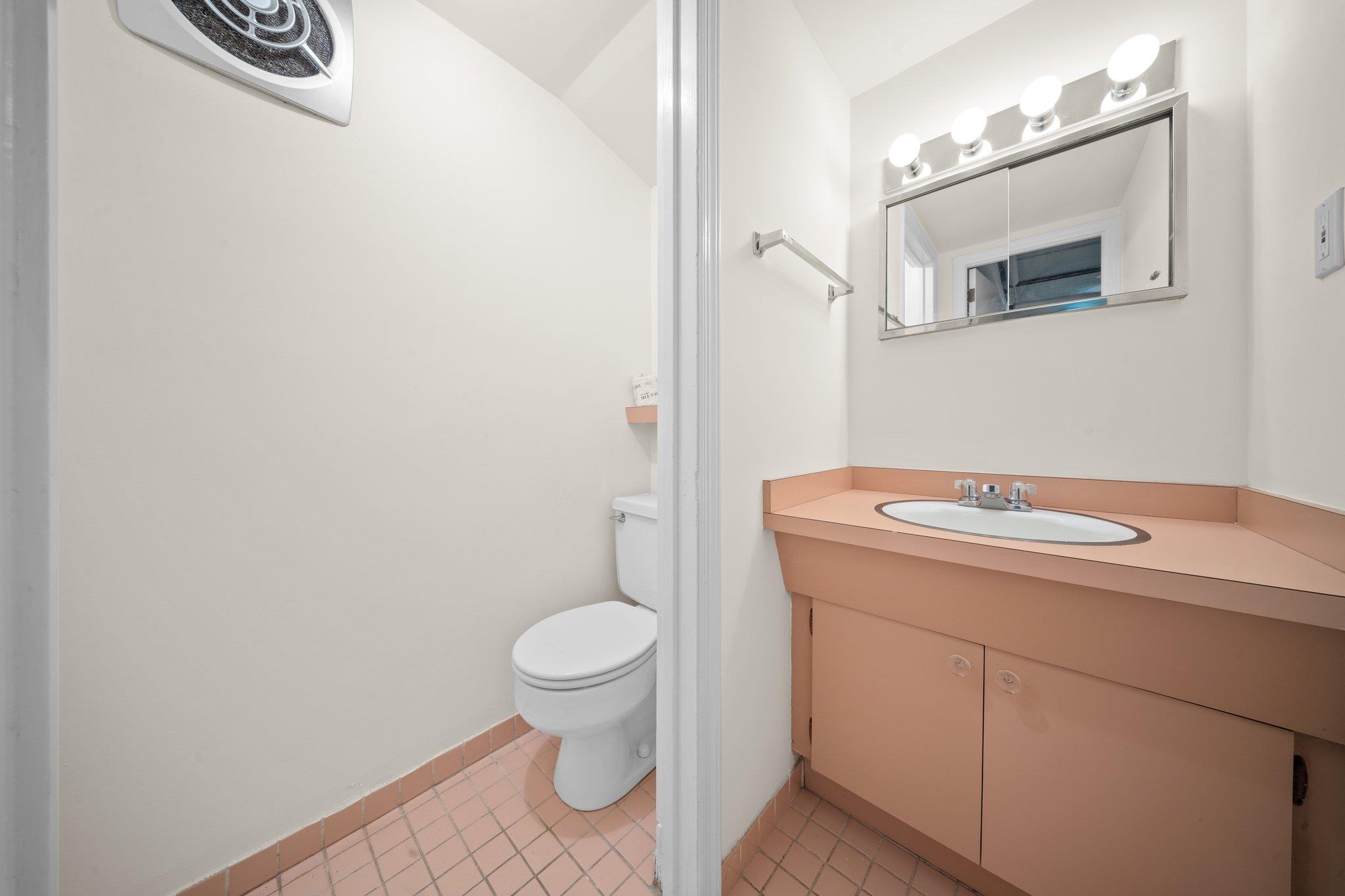 10-08 Shore Road, Douglaston, NY 11363