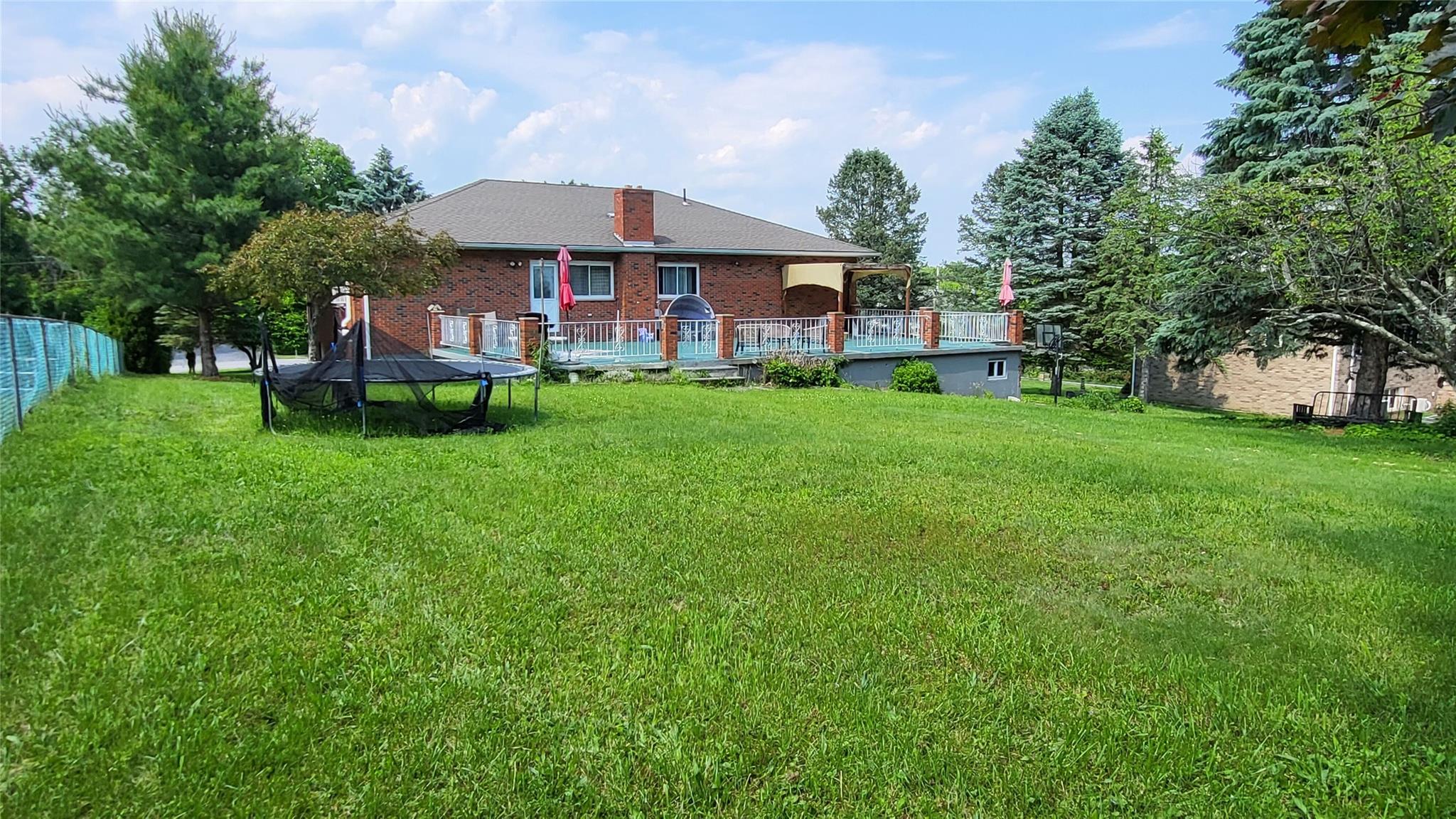 23 McLaughlin Drive, Marlboro, NY 12542