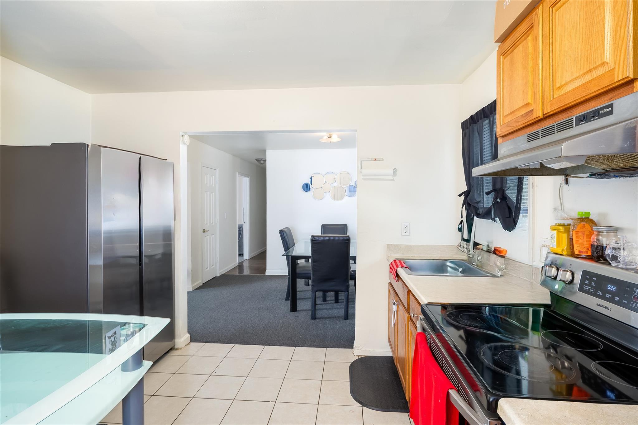 6 Gordon Avenue, Medford, NY 11763