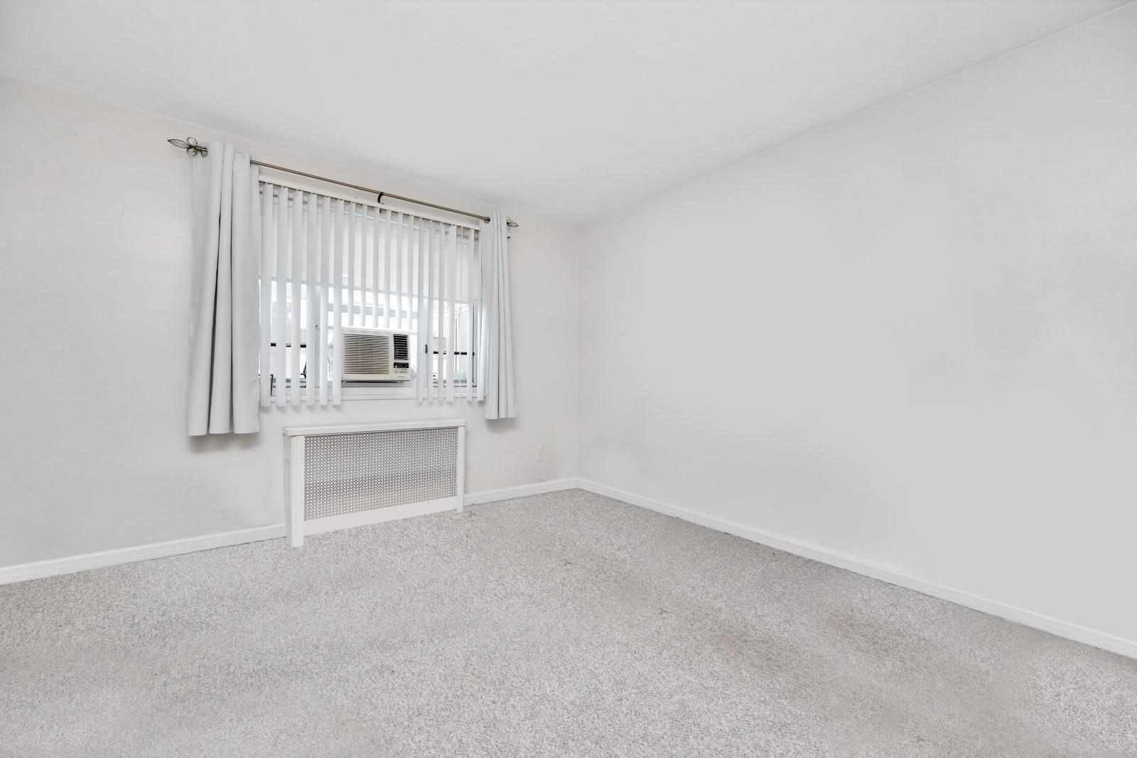 227-09 Hillside Avenue # 5-17 DUPLEX, Bellerose Manor, NY 11427