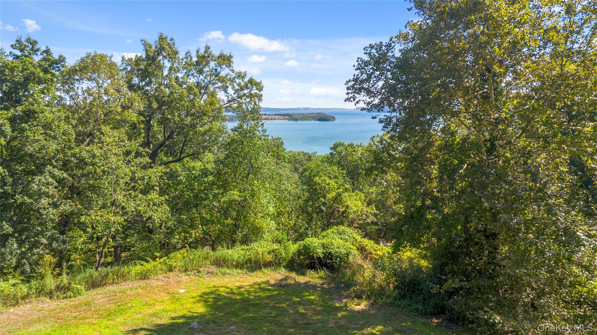 3 Prickly Pear Hill Road, Croton-on-Hudson, NY 10520