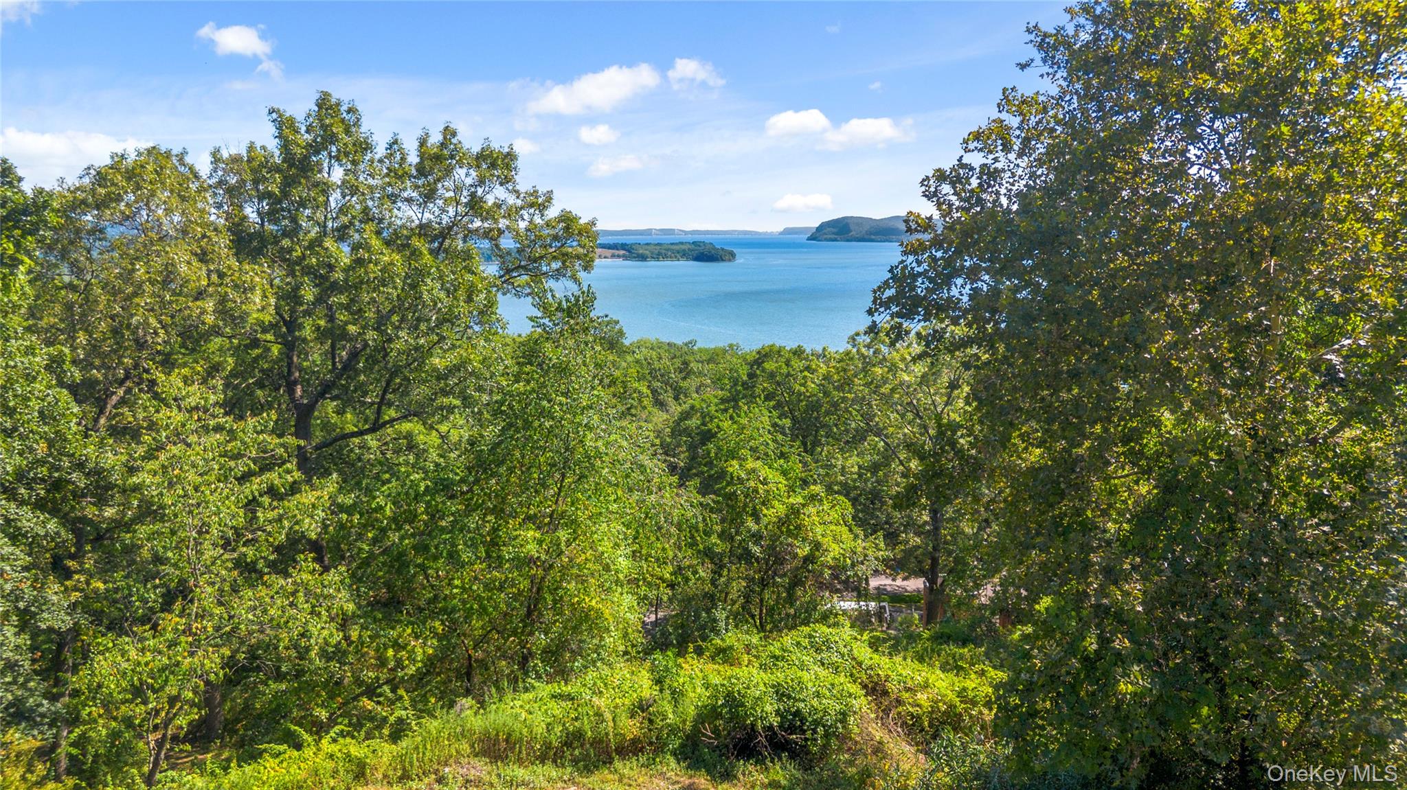 3 Prickly Pear Hill Road, Croton-on-Hudson, NY 10520