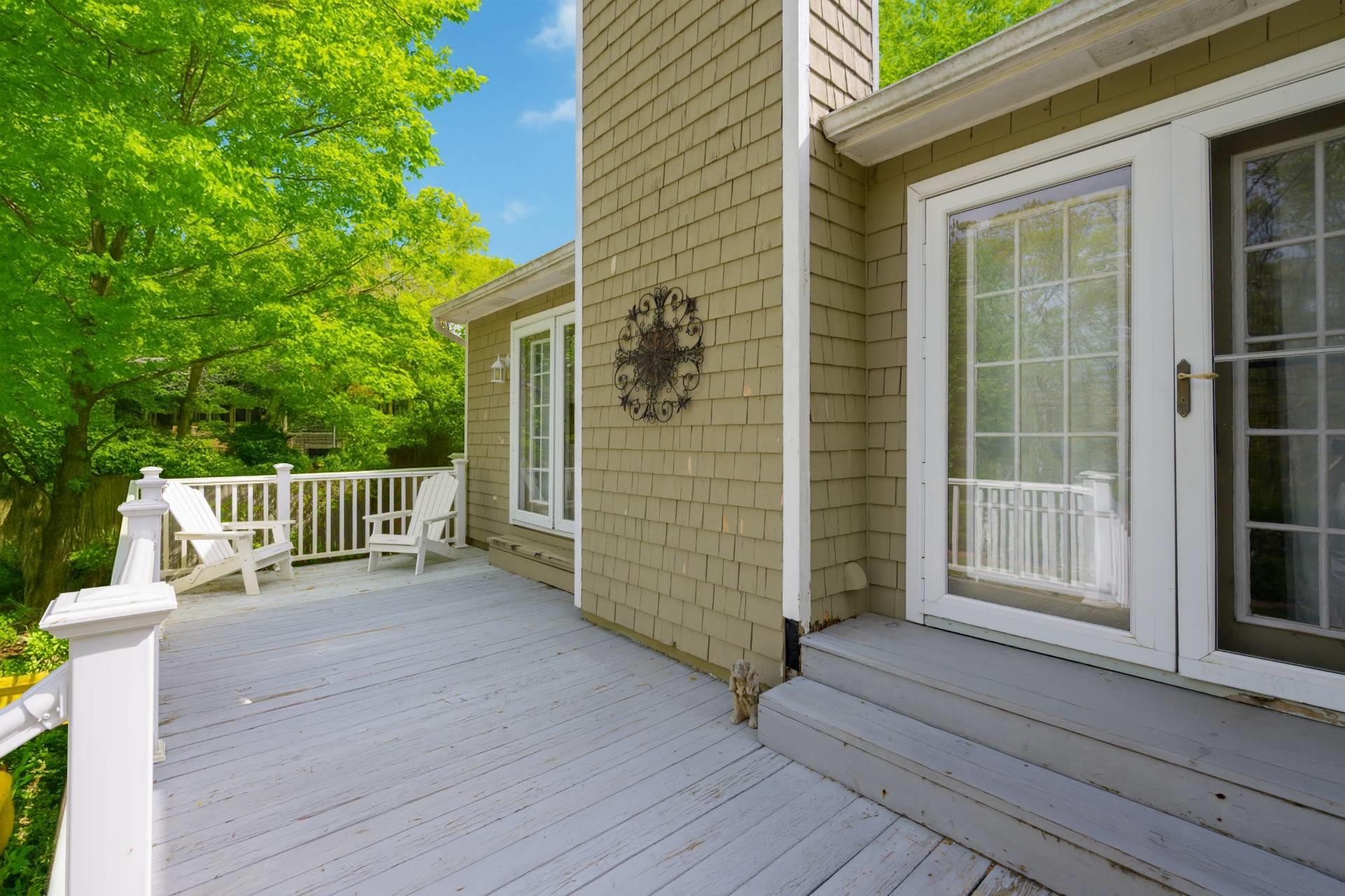 155 Little Fresh Pond Road, Southampton, NY 11968