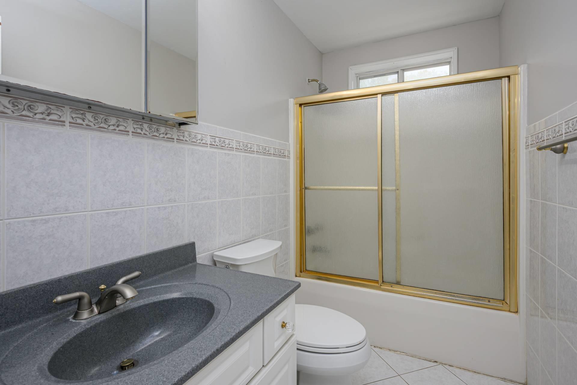 155 Little Fresh Pond Road, Southampton, NY 11968