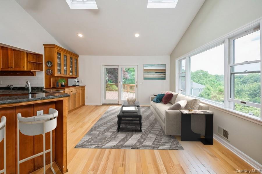 12 Glenn Place, Hastings-on-Hudson, NY 10706