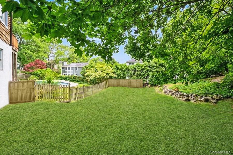 12 Glenn Place, Hastings-on-Hudson, NY 10706