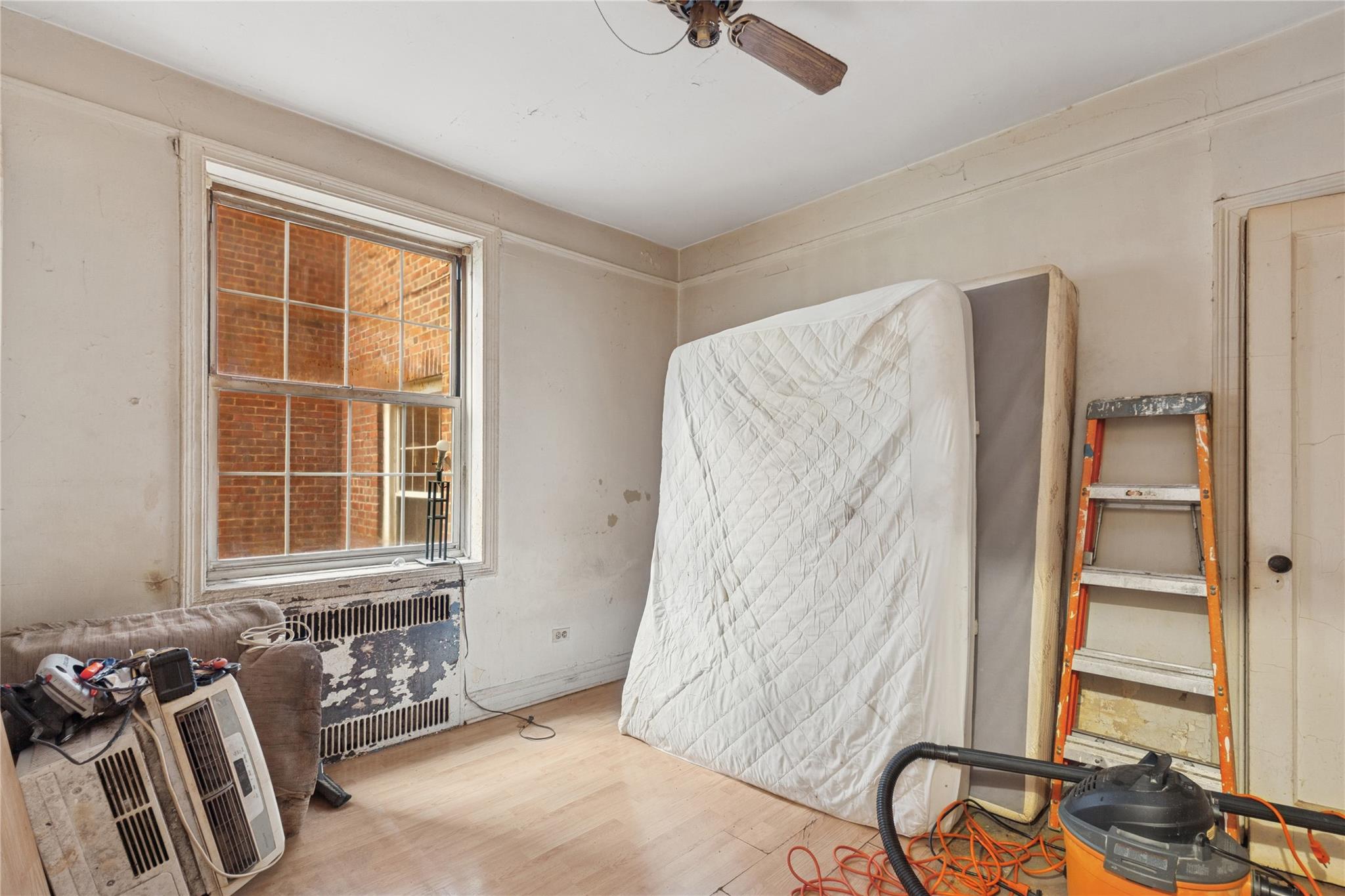 117-01 park lane south # C 1F, Kew Gardens, NY 11418