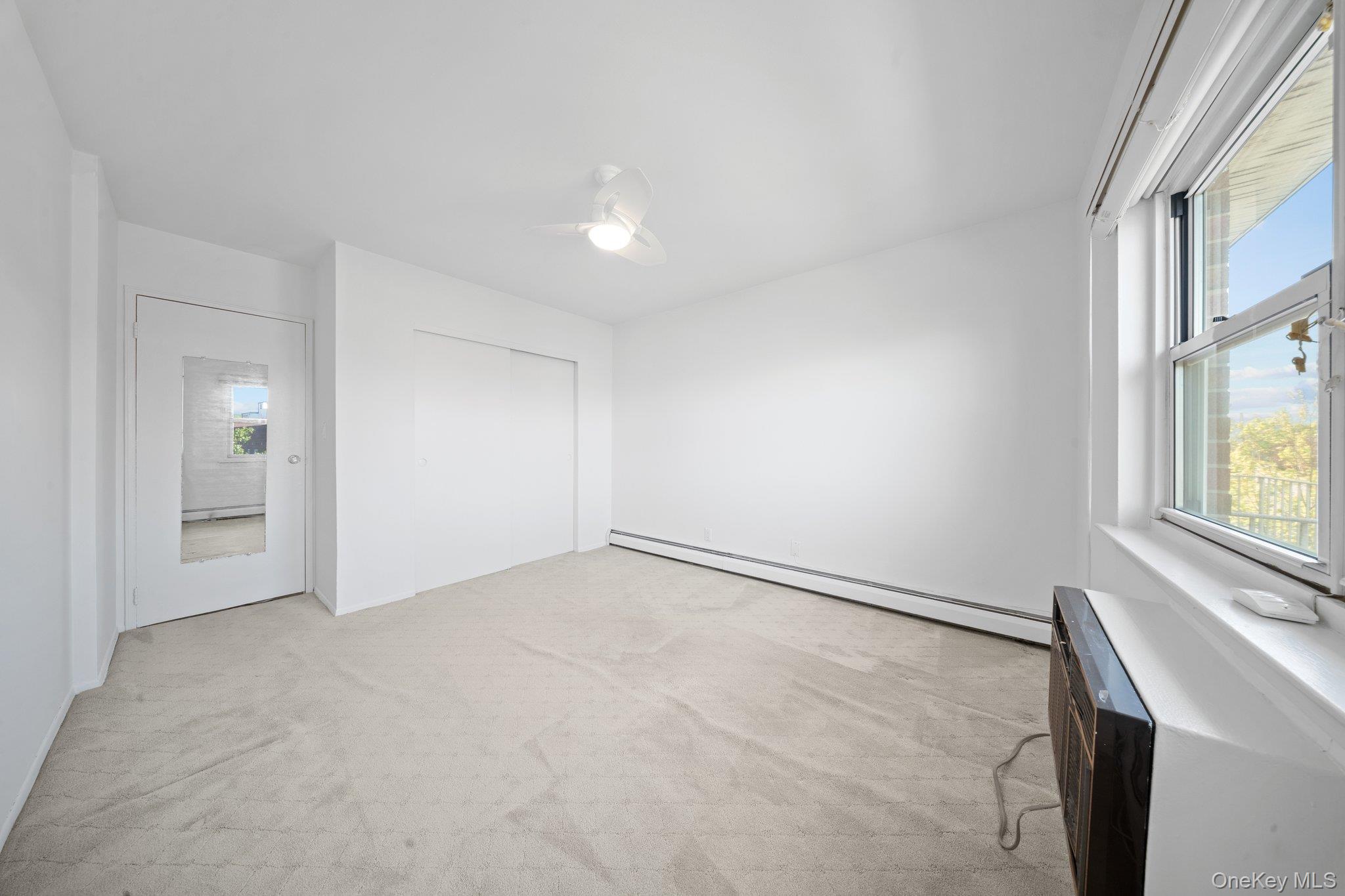 90 S Park Avenue # C7, Rockville Centre, NY 11570