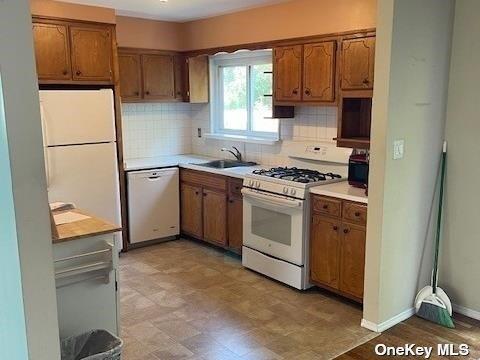 75 Selden Boulevard, Centereach, NY 11720