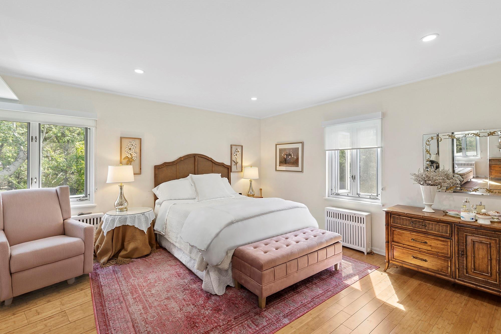 47 Rampasture Road # Apt. M, Hampton Bays, NY 11946