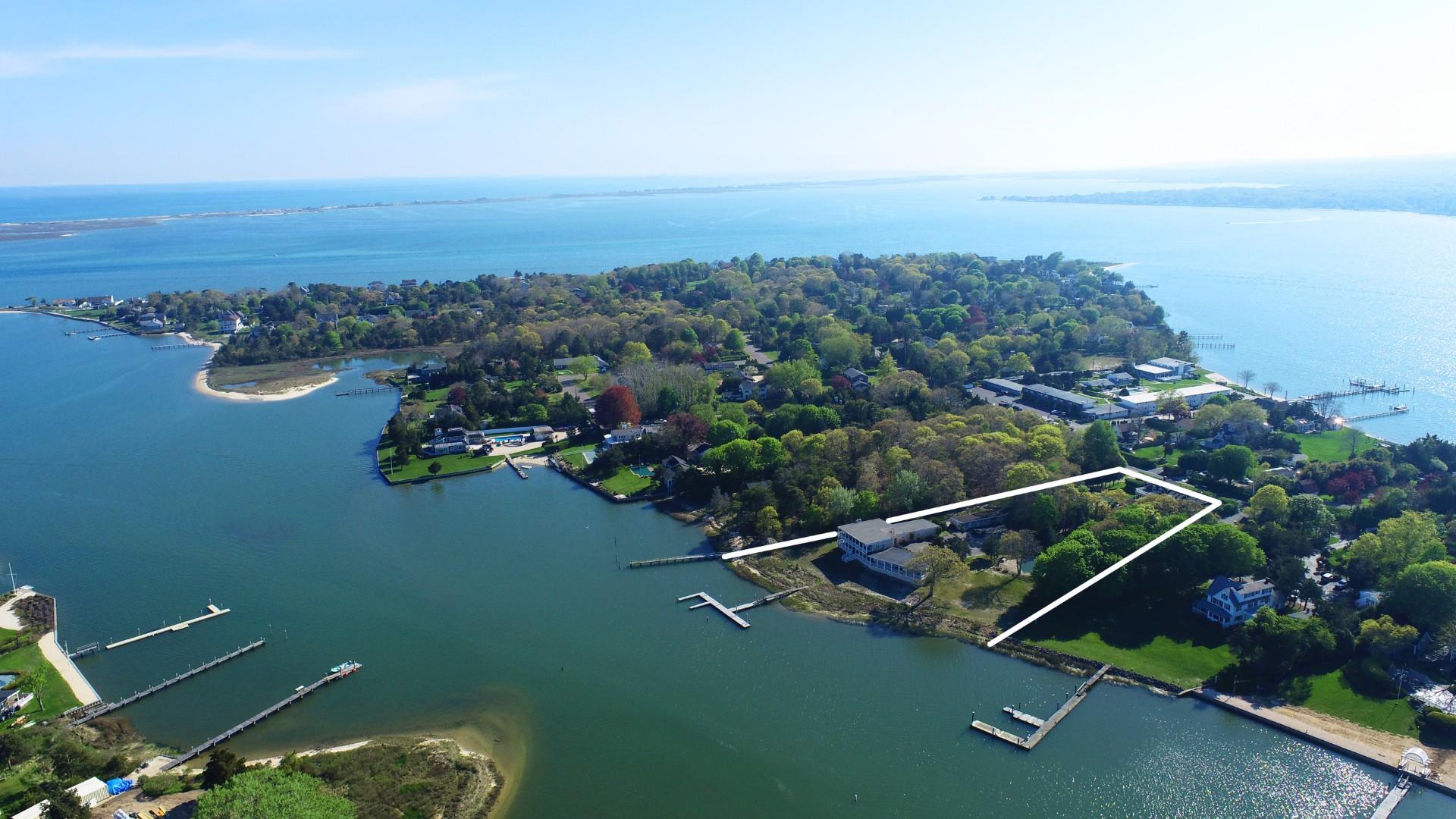 47 Rampasture Road # Apt. M, Hampton Bays, NY 11946