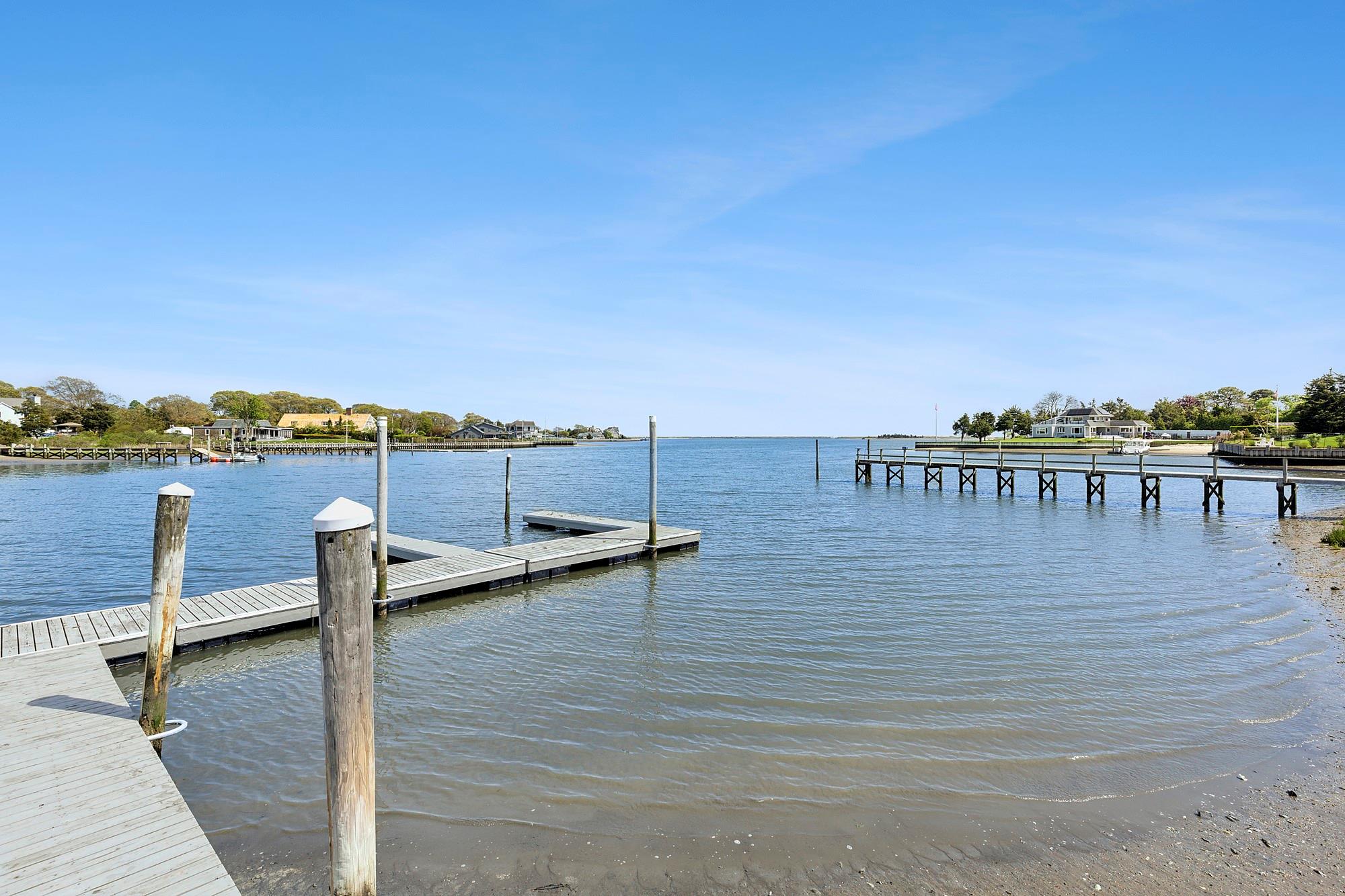 47 Rampasture Road # Apt. M, Hampton Bays, NY 11946