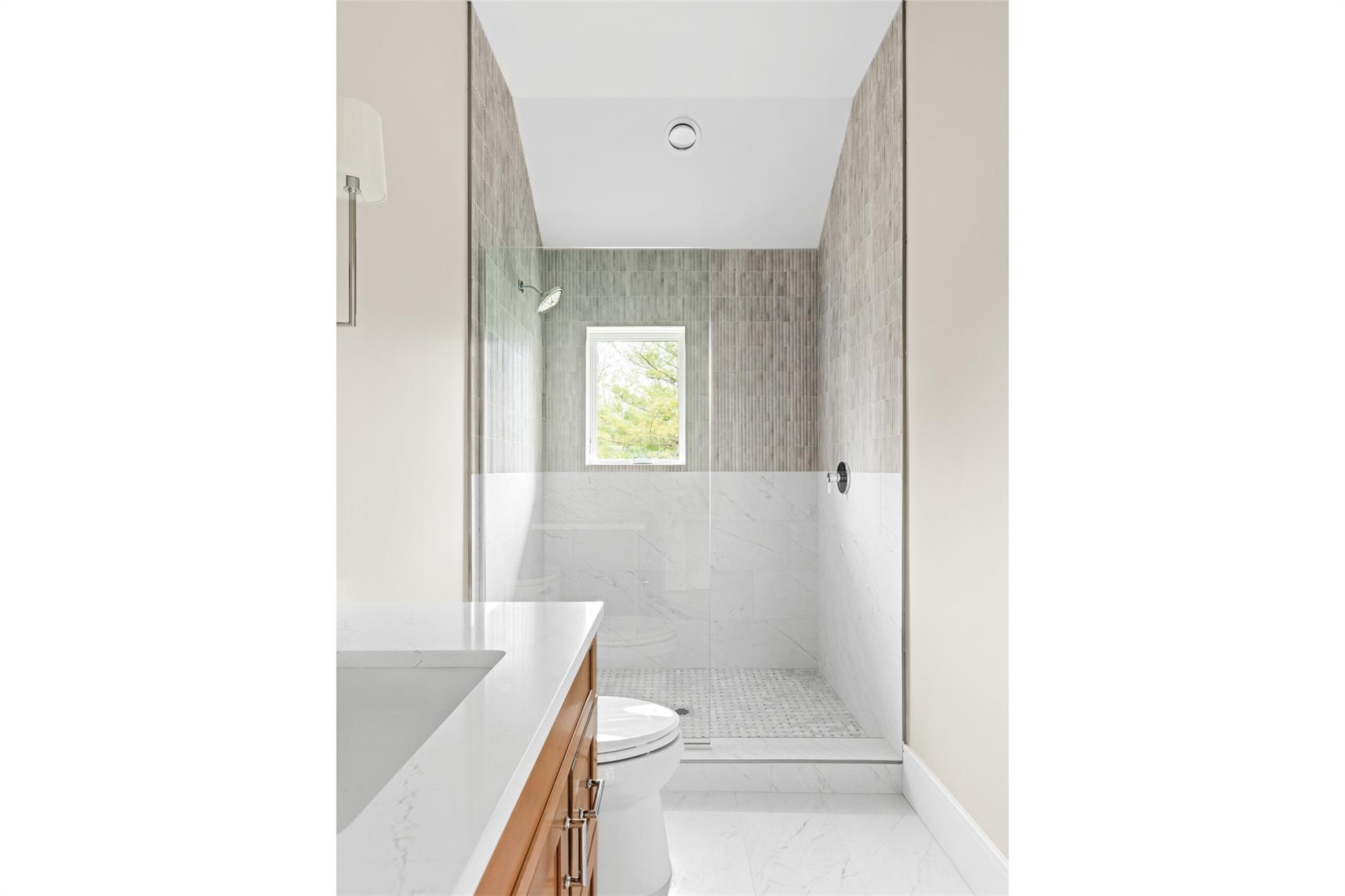 26 Pine Tree Road, Southampton, NY 11968