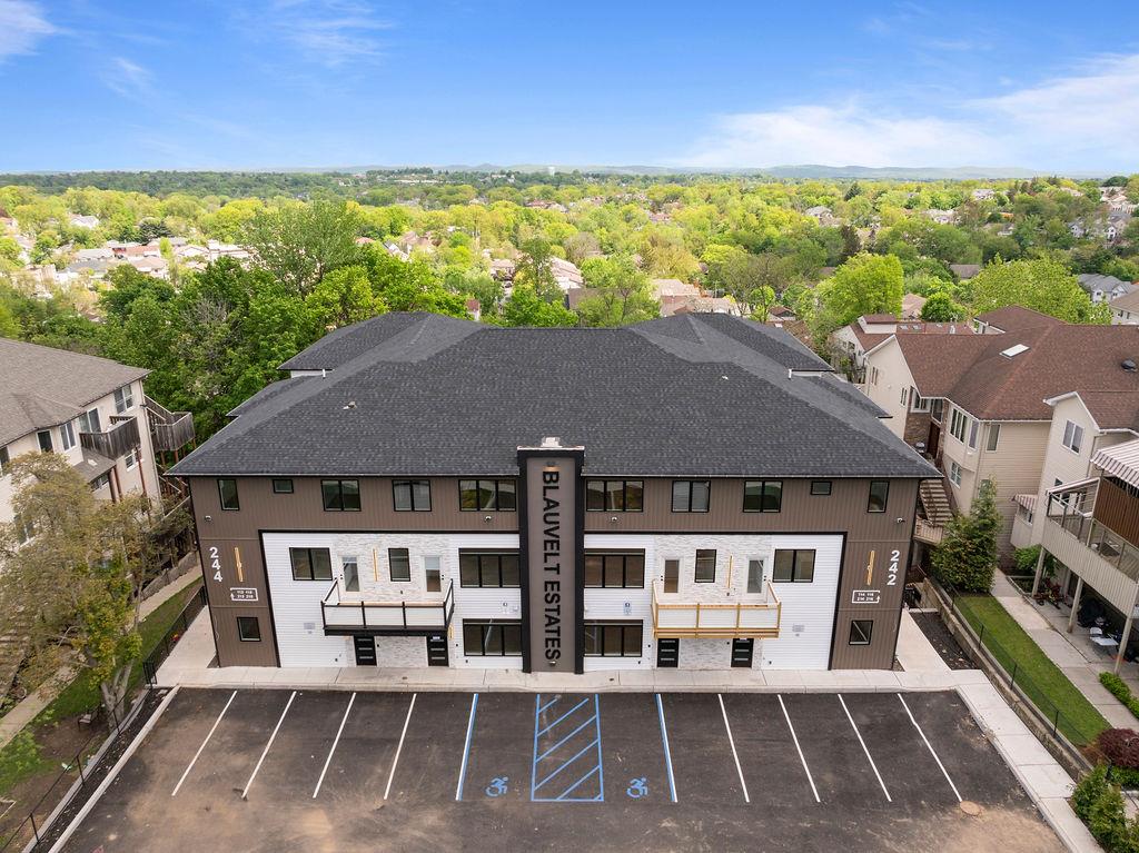 242 Blauvelt Road # 201, Monsey, NY 10952