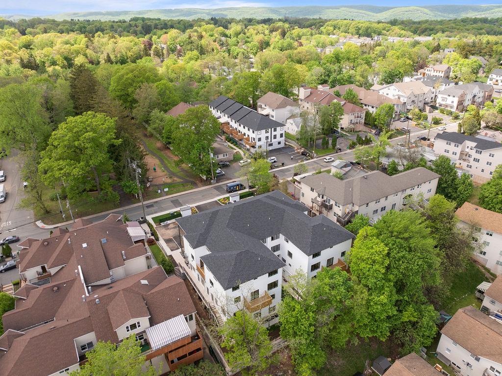 242 Blauvelt Road # 201, Monsey, NY 10952