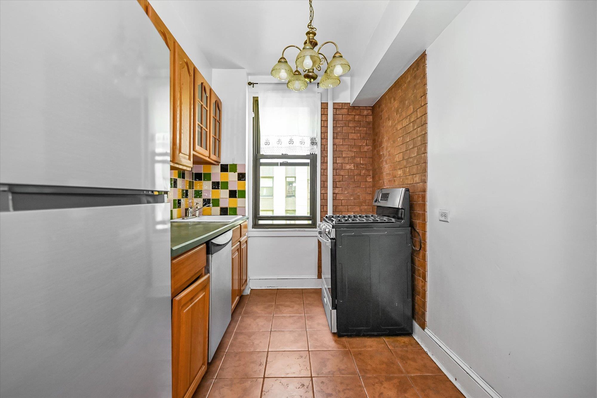 98-51 64 Avenue # 2C, Rego Park, NY 11374